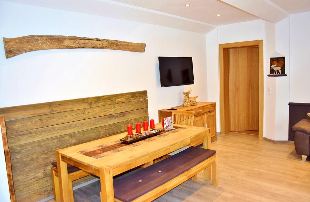 Tennladen Apartments Niederau Room photo