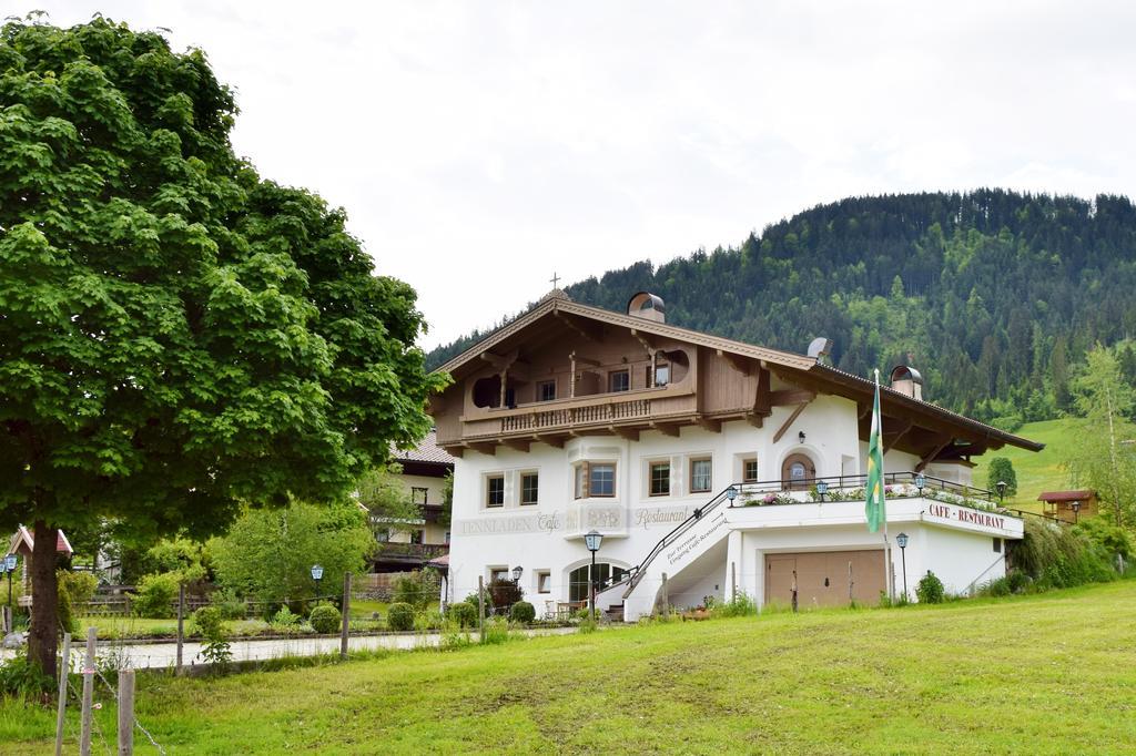 Tennladen Apartments Niederau Exterior photo